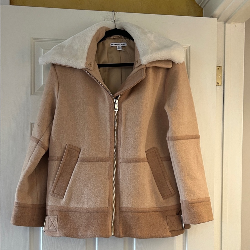 Elegant Tan Teddy Jacket with Cream Collar